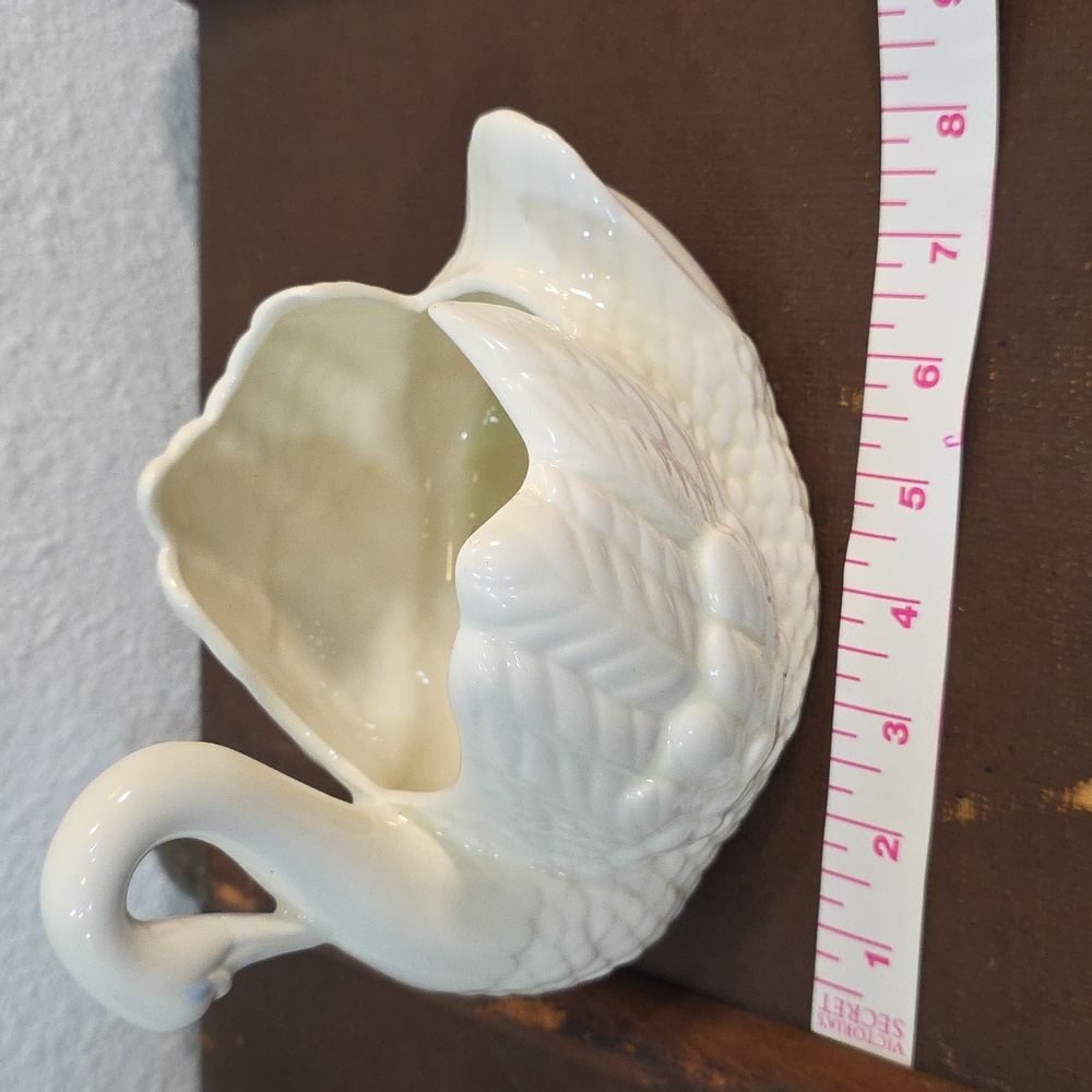 Vintage Holland Mold Swan Ceramic Planter Vase/Candy Dish 7” White  Pearlescent - Picture 5 of 10